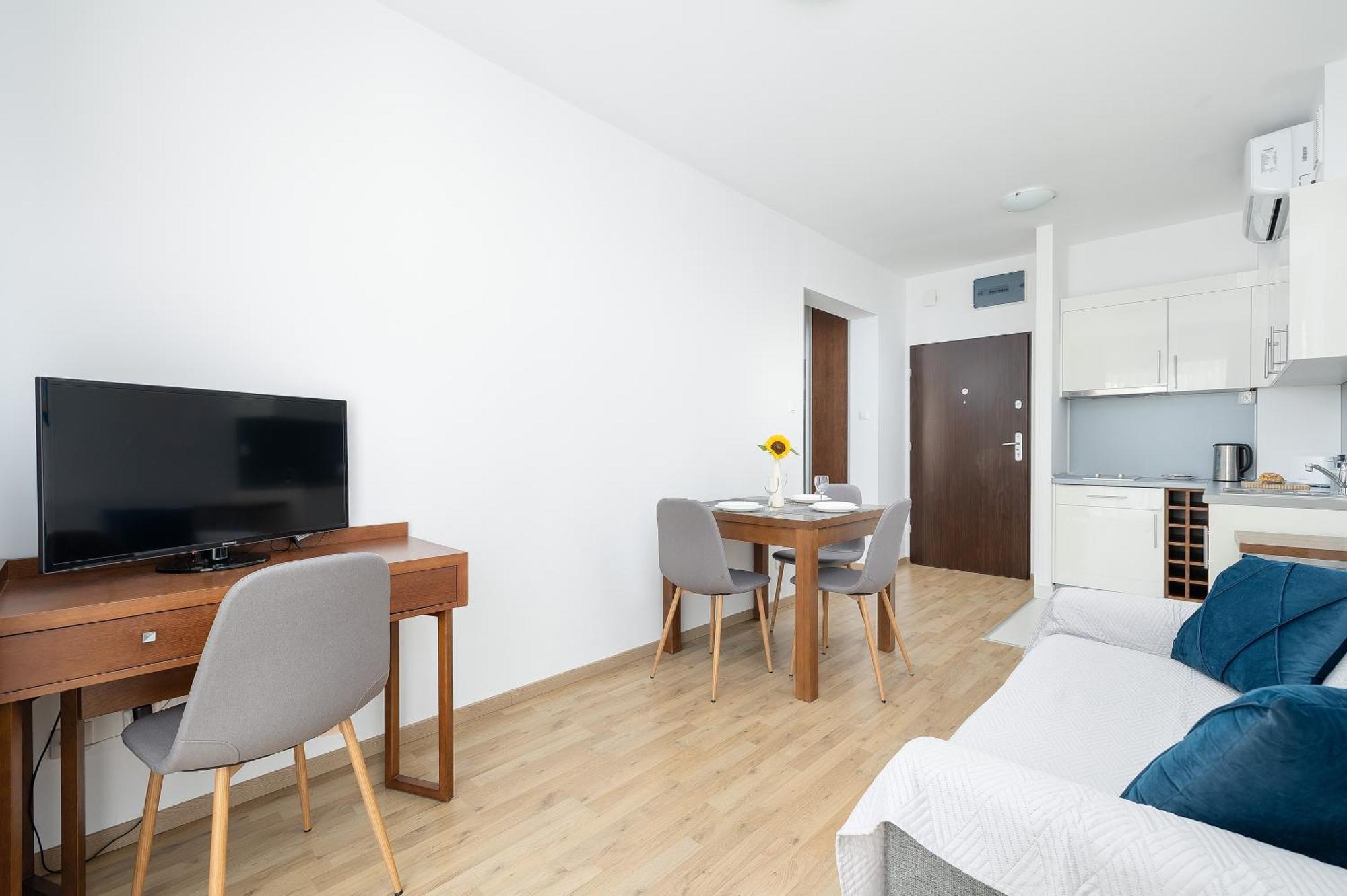 Atrium Apartment Spa & Gym 150M To The Beach Sarbinowo By Noclegi Renters Εξωτερικό φωτογραφία